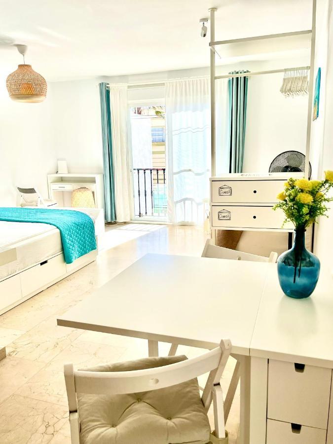 Cozy Central Studio With Terrace ตาริฟา ภายนอก รูปภาพ